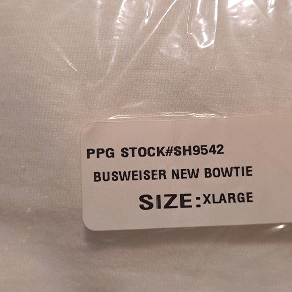 New Vintage Budweiser King of Beers Bowtie Design White and Red Logo T-Shirt - Picture 6 of 6